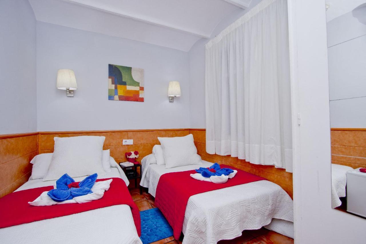 Barcelona City Rooms Bagian luar foto